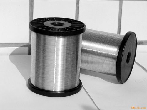 history of flash photography