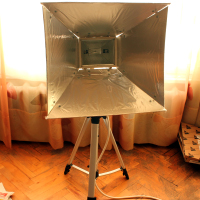 Turn Your Old Tripod Into a Useful Light – Photo Premium